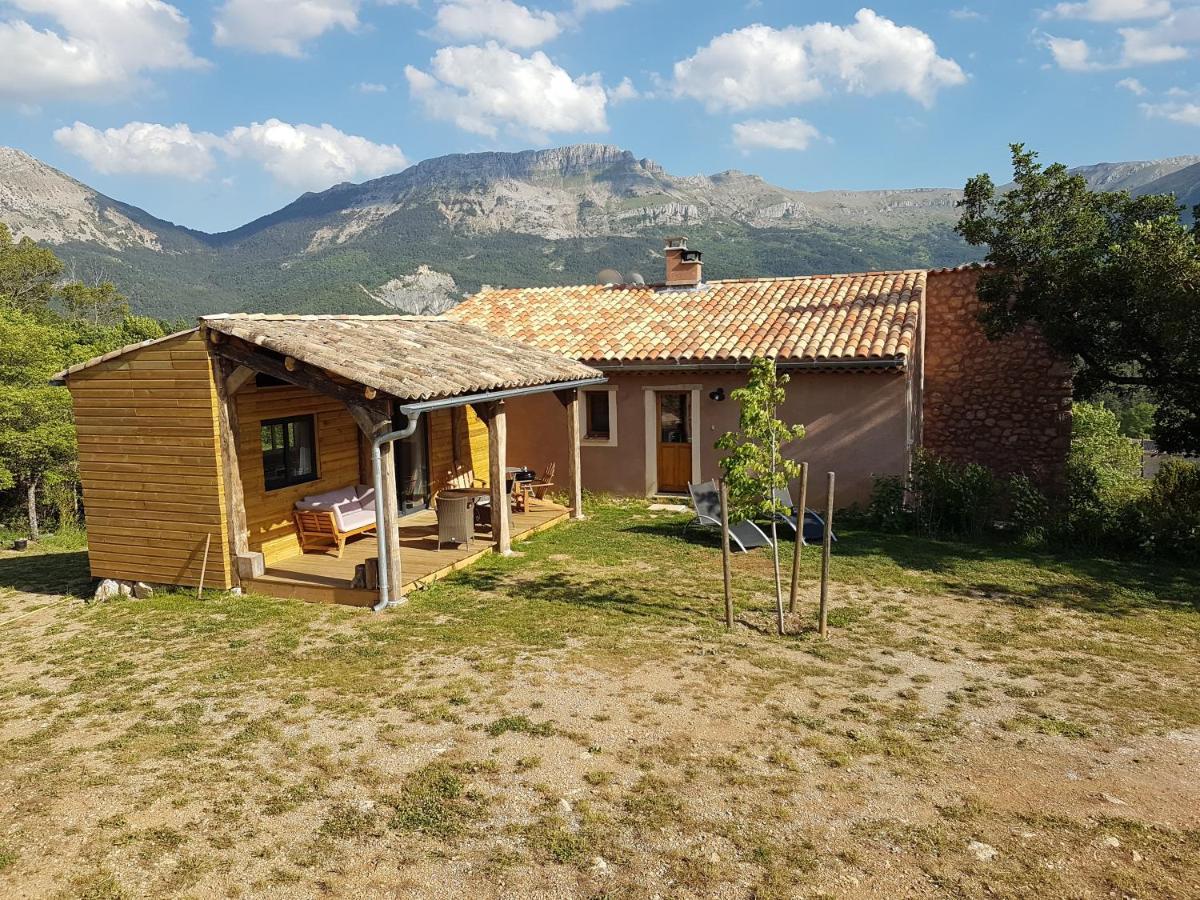 La Peyregoune, Logement En Pleine Nature Et Table D'Hotes Blieux Экстерьер фото