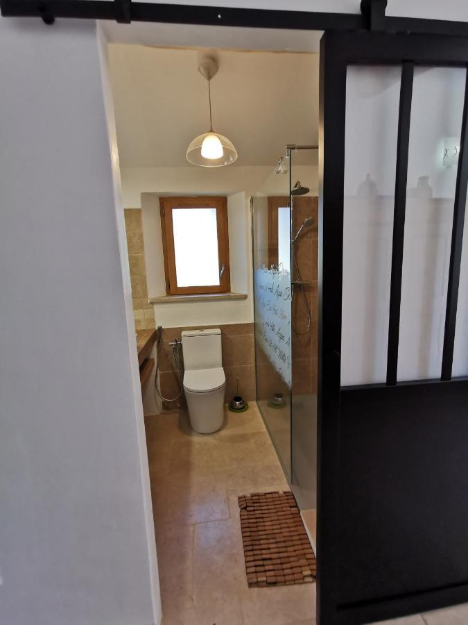 La Peyregoune, Logement En Pleine Nature Et Table D'Hotes Blieux Экстерьер фото
