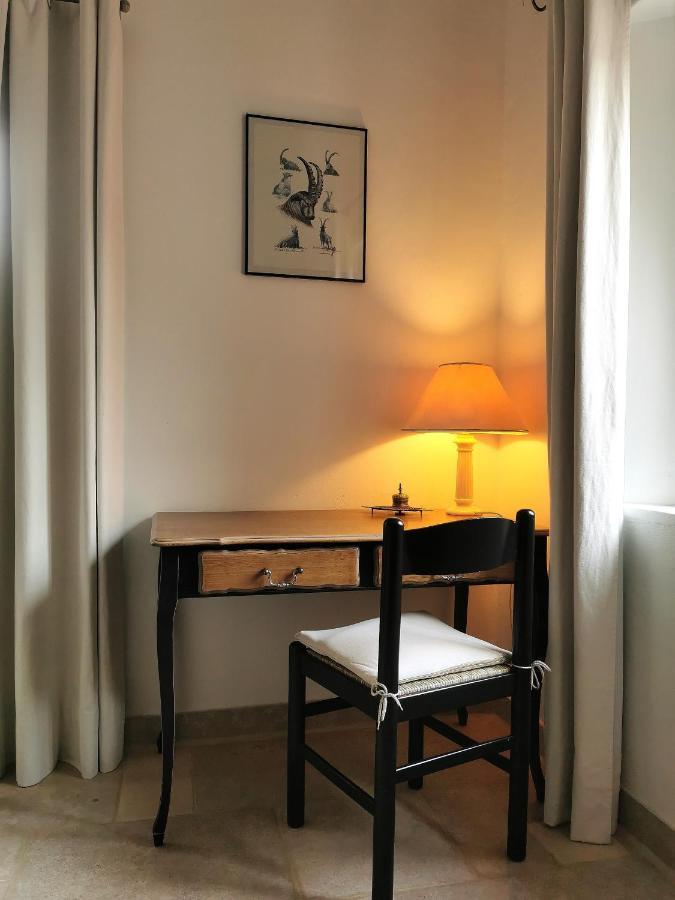 La Peyregoune, Logement En Pleine Nature Et Table D'Hotes Blieux Экстерьер фото